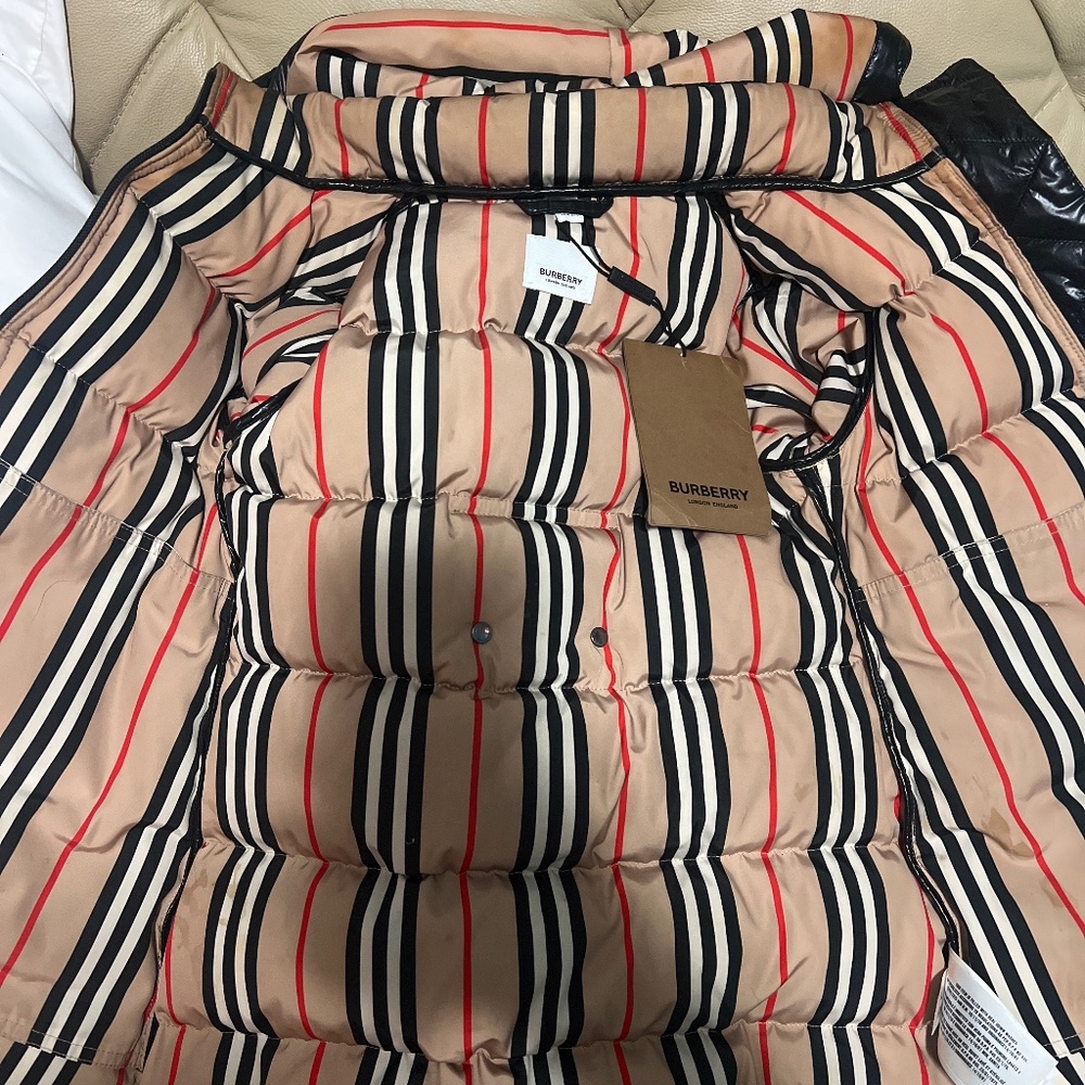 Burberry  kids coat wore 4-5 times